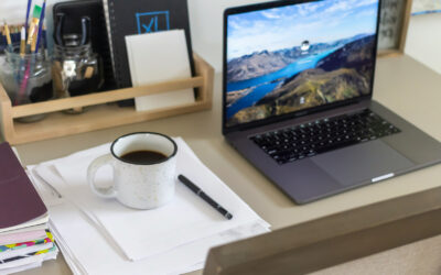 10 Desk Essentials Every Writer Needs for Productivity